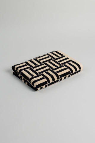 Baina Willis Pool Towel - Sand & Noir