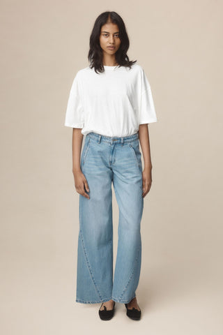 Marle Panel Jean - Classic Wash