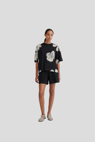 Kowtow Oversized Boxy Tee - Monochrome Floral