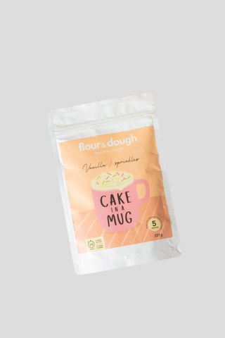 Flour & Dough Cake in a Mug - Vanilla Sprinkles