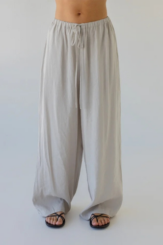 Sophie Silky Wide Leg Pant - Pebble