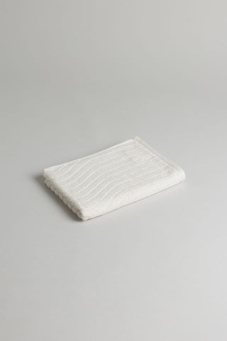 Baina Virginia - Hand Towel - Ivory