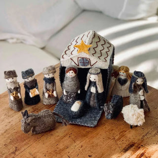 Christmas Felt Nativity Scene