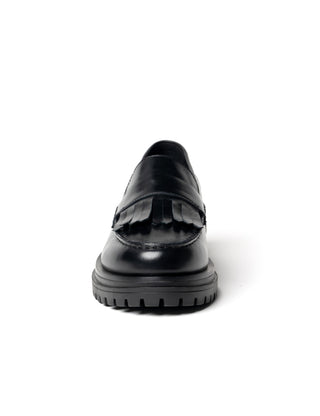 La Tribe Tassel Loafer - Black