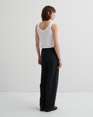 Kowtow Intent Trackpant - Charcoal