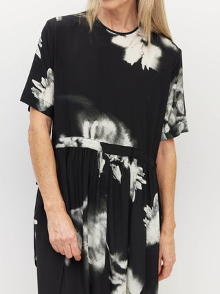 Juliette Hogan Dima Tunic (Inkflower Silk) Carbon